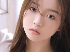 <strong><font color='#FF0000'>安东尼·罗宾逊：揭秘其成功背后的十大黄金法则</font></strong>